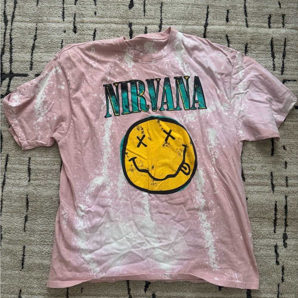 Nirvana tee